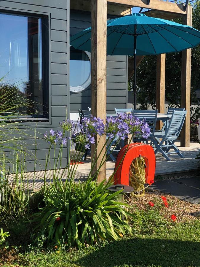 La Maison Bateau Au Bord De Mer Guissény 外观 照片